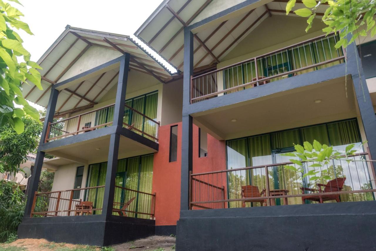 Nice Place Resort Dambulla Ngoại thất bức ảnh