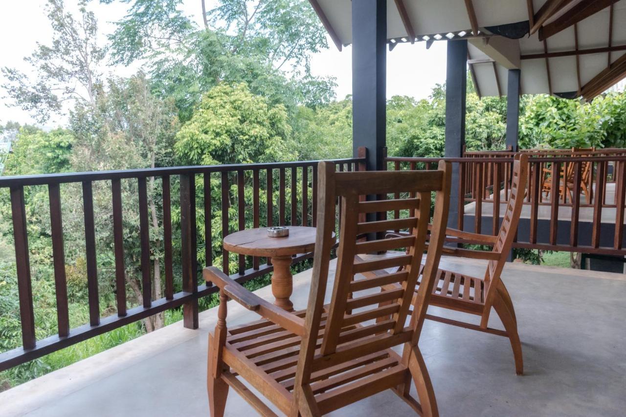 Nice Place Resort Dambulla Ngoại thất bức ảnh