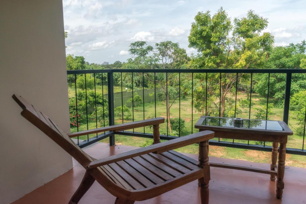 Nice Place Resort Dambulla Ngoại thất bức ảnh