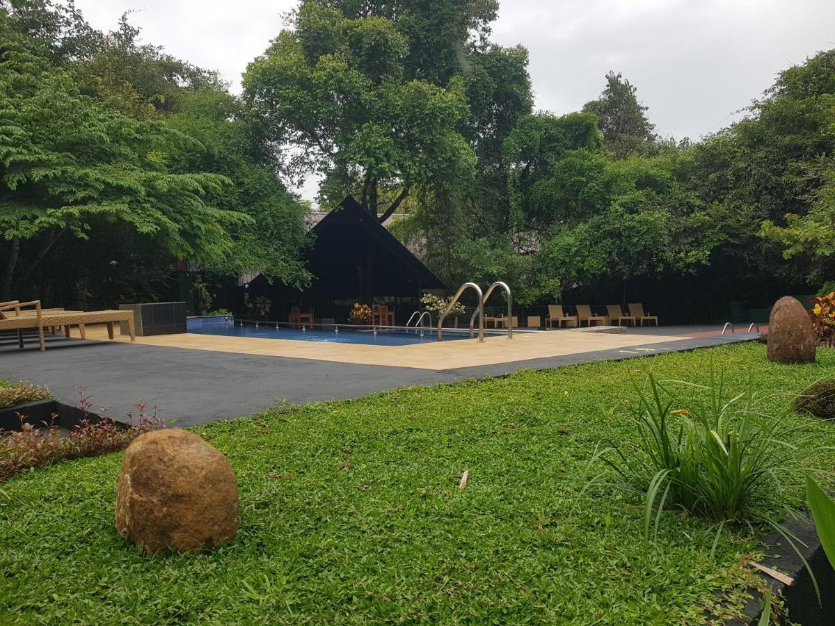 Nice Place Resort Dambulla Ngoại thất bức ảnh