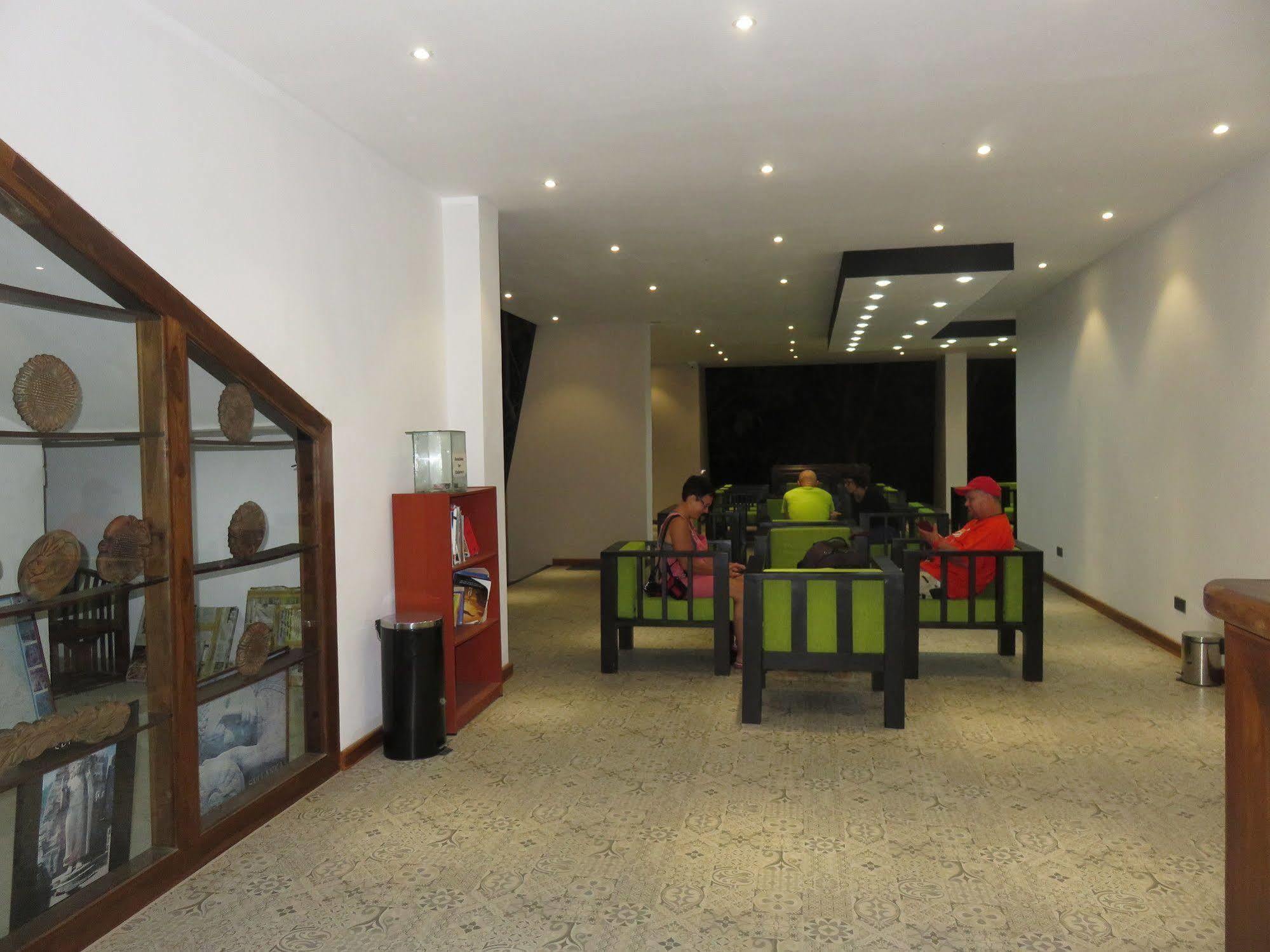 Nice Place Resort Dambulla Ngoại thất bức ảnh